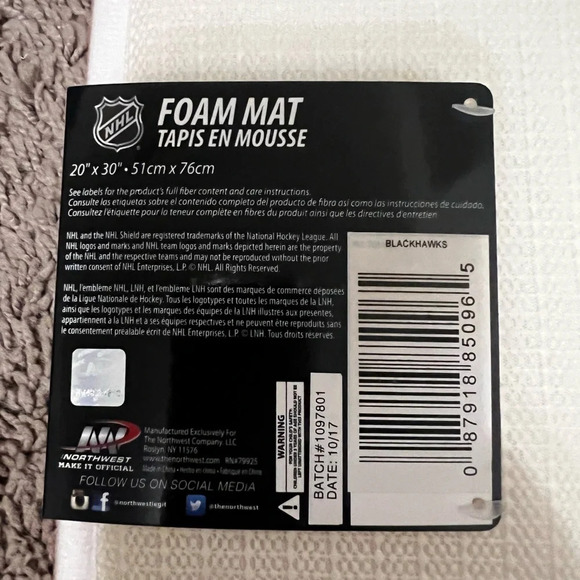 NWT Chicago Blackhawks Foam Mat - Picture 3 of 6